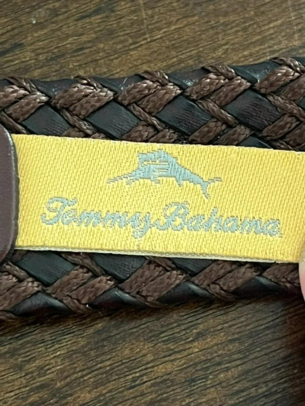 Tommy Bahama Brown Leather Belt Woven Pattern Silver Buckle Men's 40